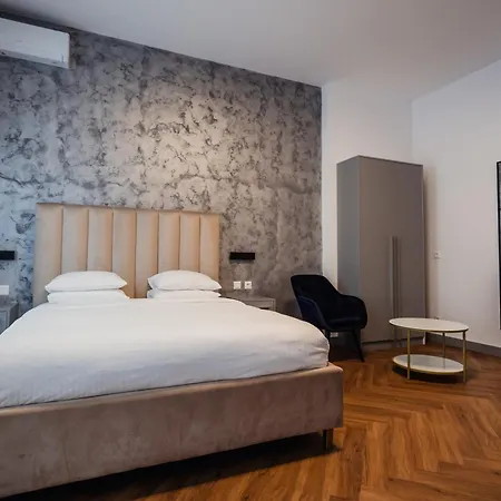 Pensión Aristide House Bucarest