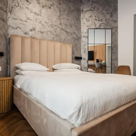 Гостевой дом Aristide House