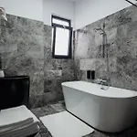 Гостьовий будинок Aristide House Бухарест