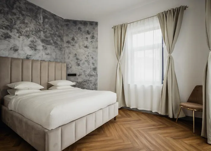 Konukevi Aristide House Bükreş