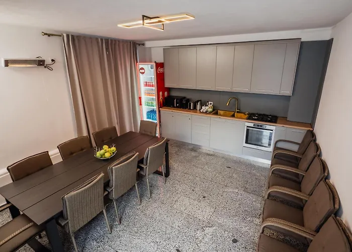 בית הארחה Aristide House